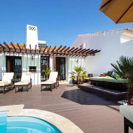 Villa Villa In Albufeira Near Praia Da Oura Beach Albufeira