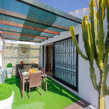 Villa In Albufeira Near Praia Da Oura Beach Villa