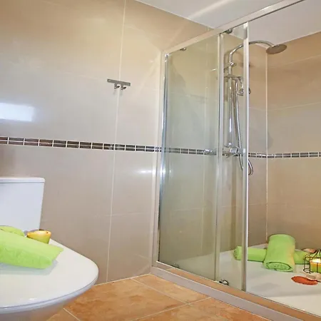 Villa In Albufeira Near Praia Da Oura Beach