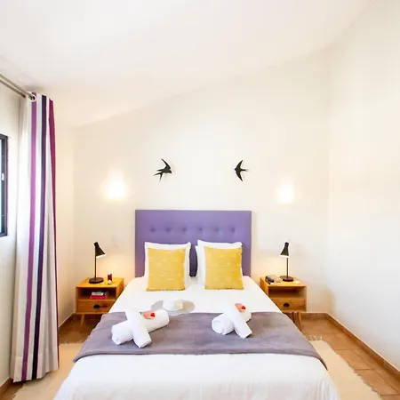 Villa Villa In Albufeira Near Praia Da Oura Beach Albufeira